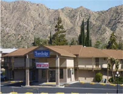 Travelodge Inn & Suites By Wyndham Yucca Valley/Joshua Tree Ngoại thất bức ảnh