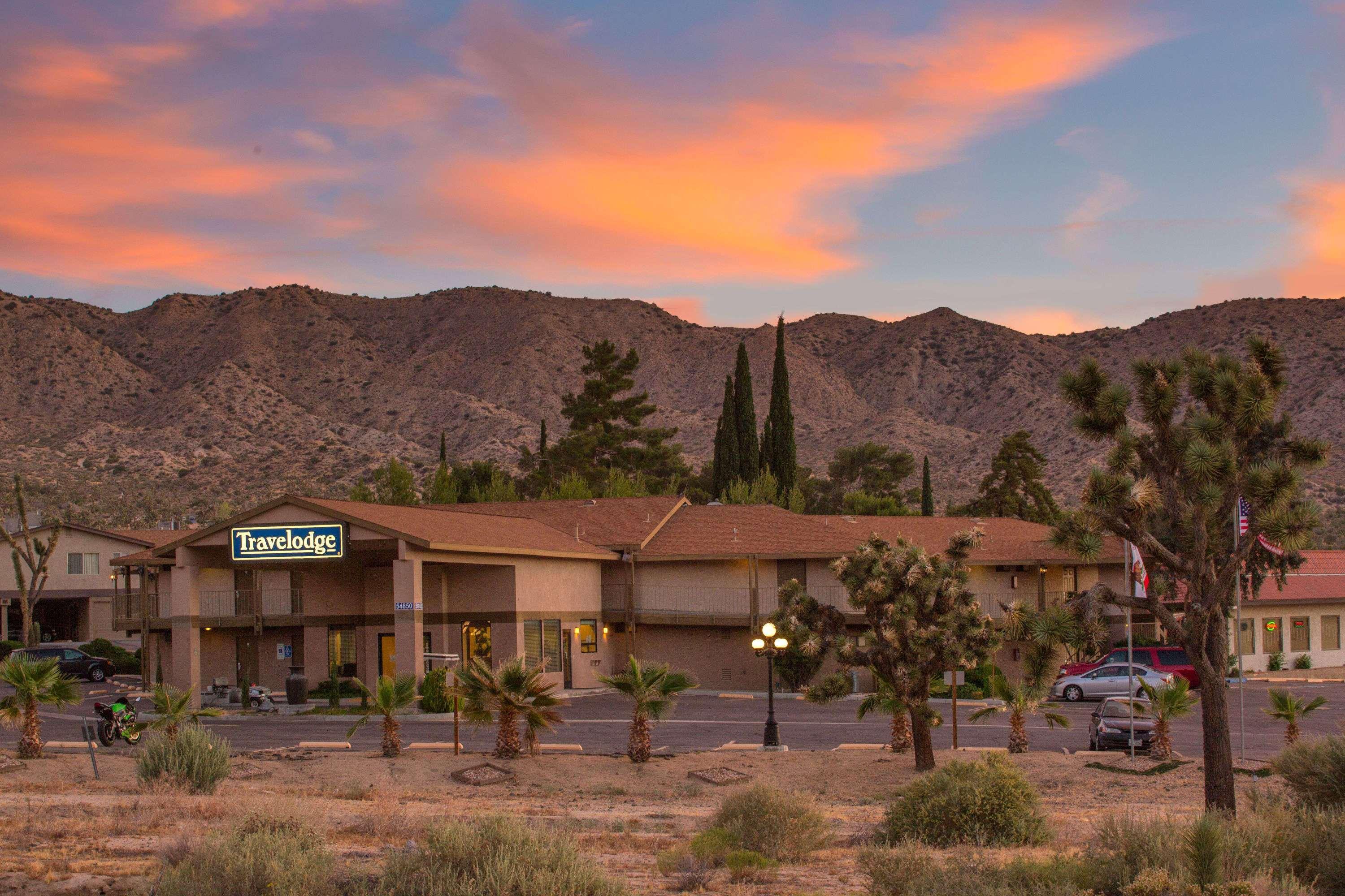 Travelodge Inn & Suites By Wyndham Yucca Valley/Joshua Tree Ngoại thất bức ảnh